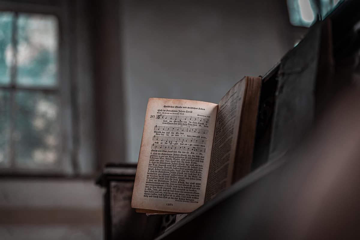 book - religious - ceremony