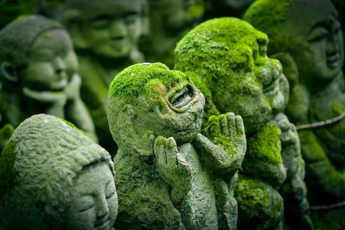 spiritual - statues- japan