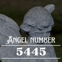 天使雕像-5445
