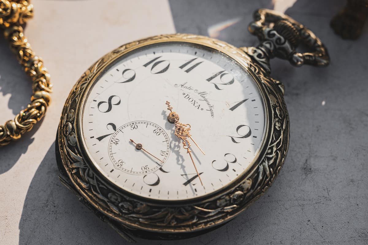 old-pocket-watch