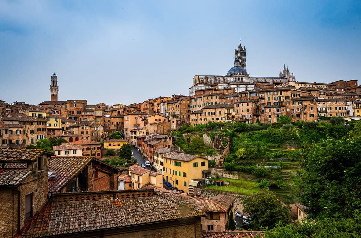 bella città vecchia