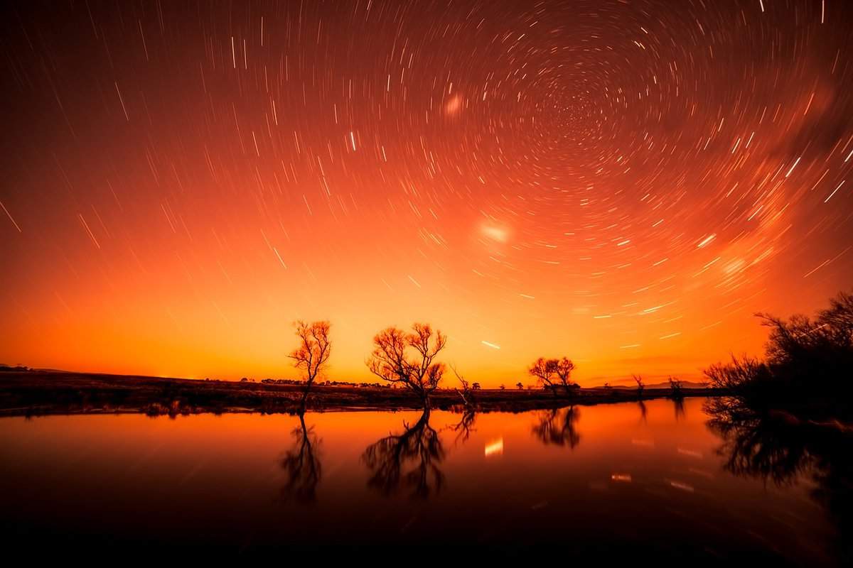 lake-stars-orange