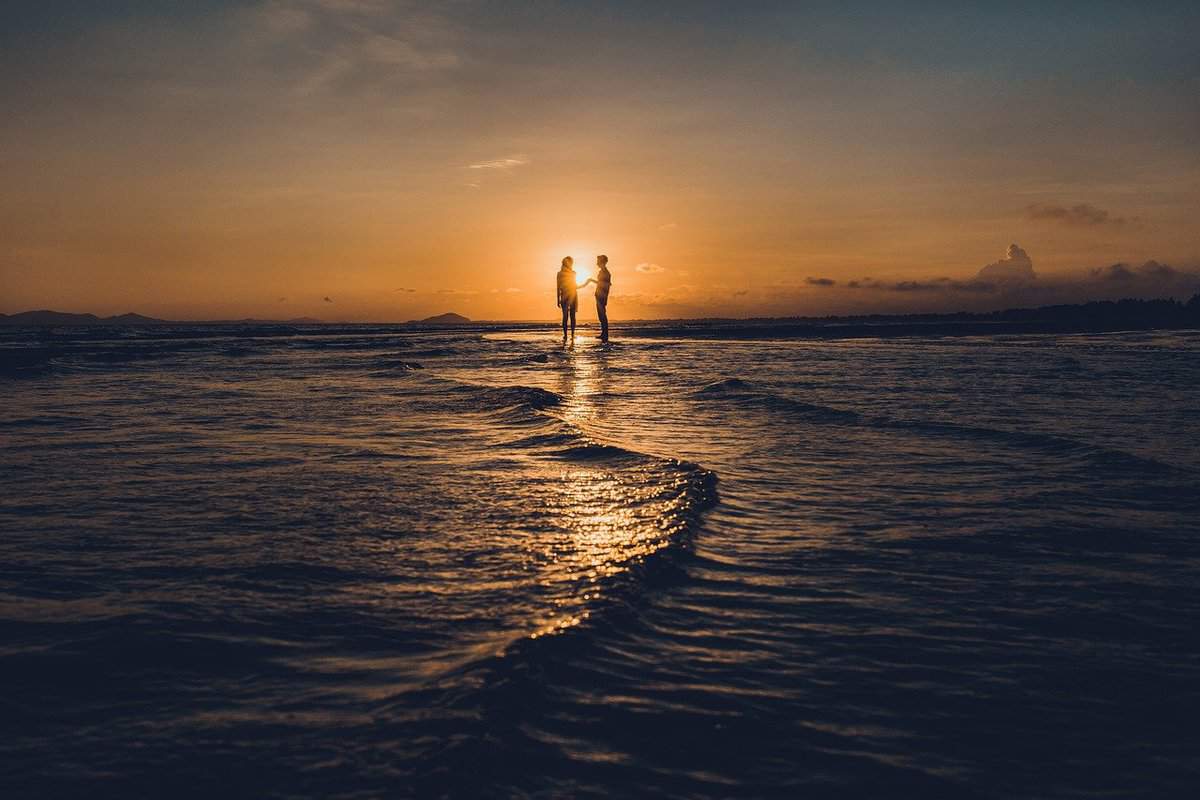 beach-sea-sunset