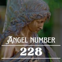 天使雕像-228