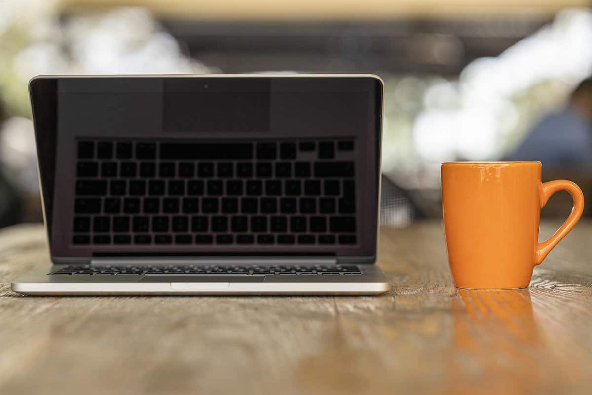 cup-laptop-desk