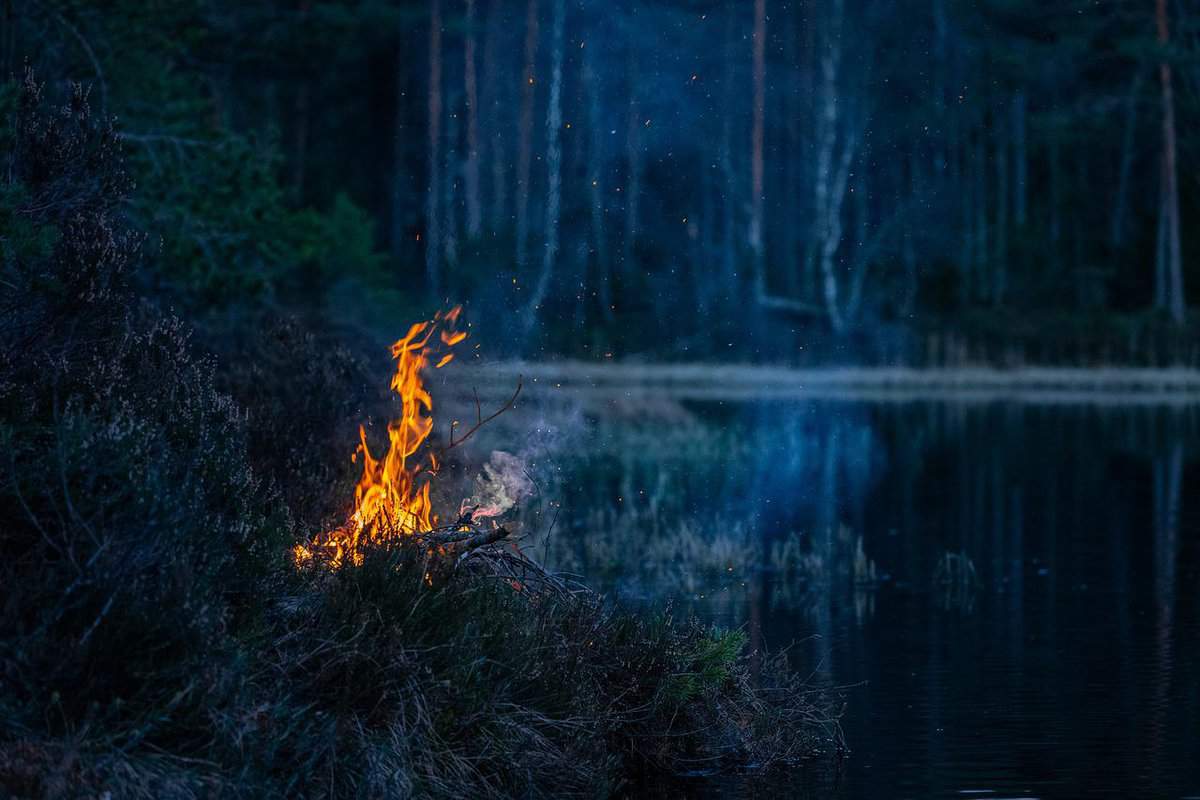 incêndio no lago