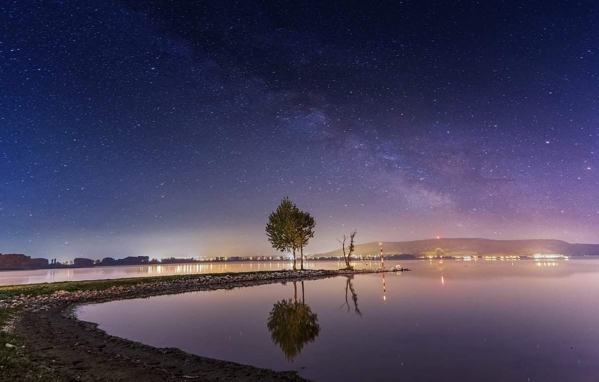 lago-água-noite