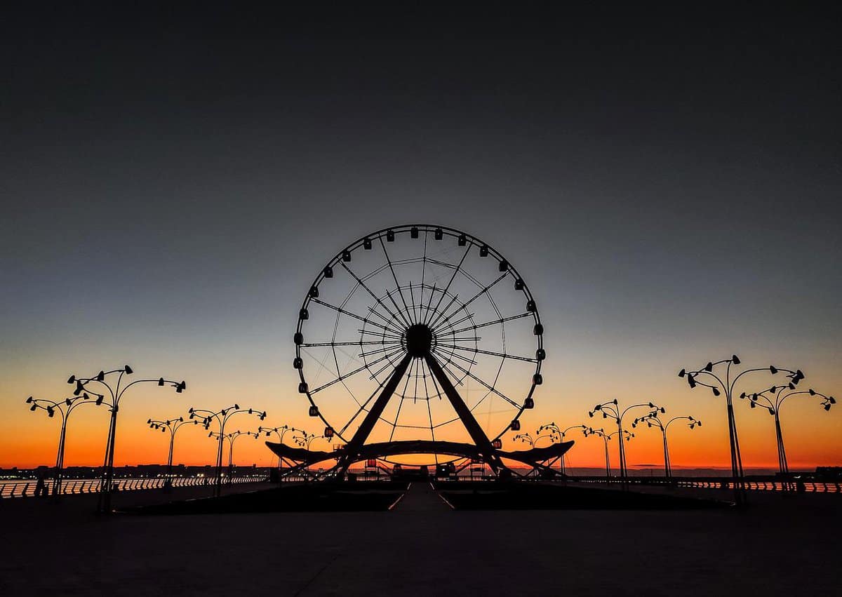 ruota panoramica-divertimento