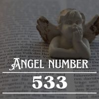 estátua de anjo-533