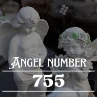 estátua de anjo-755