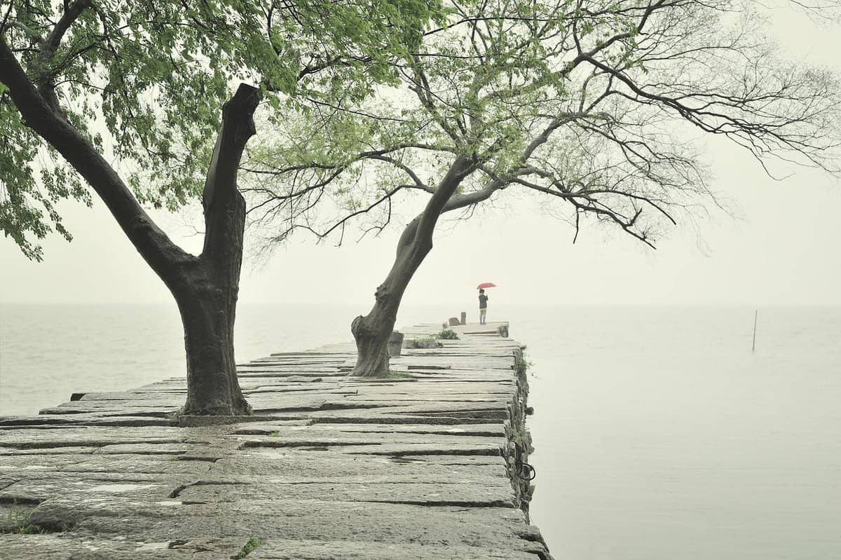 woman-standing-alone