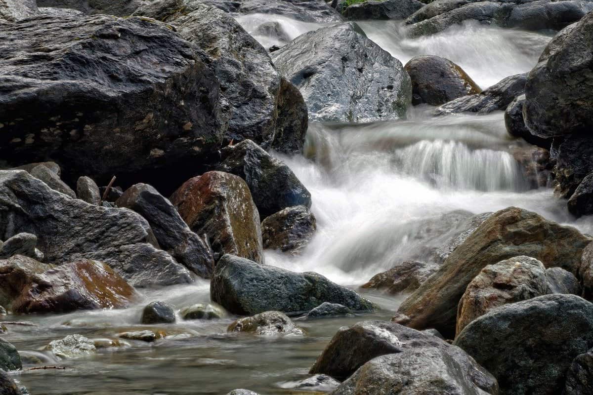 rocks-water-river