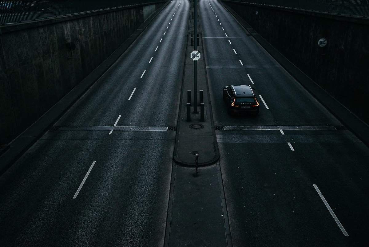 condução automóvel em autoestrada