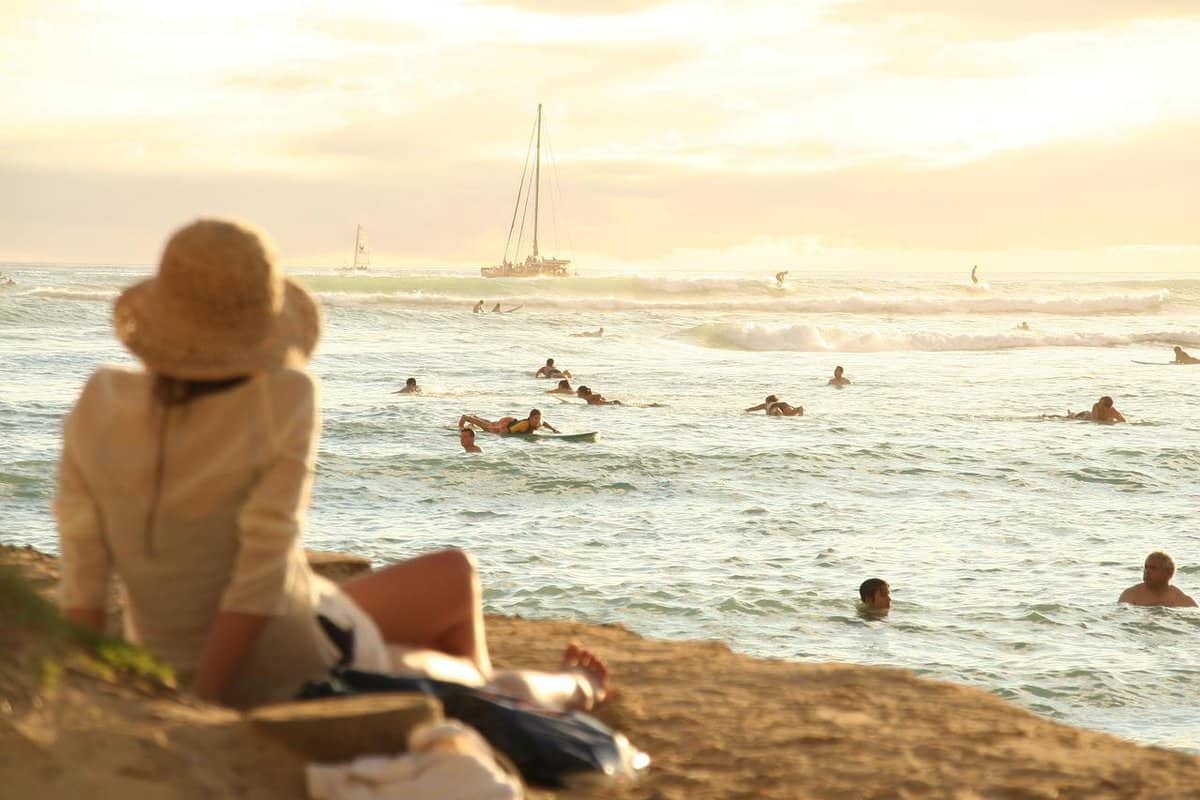 woman-alone-relaxing