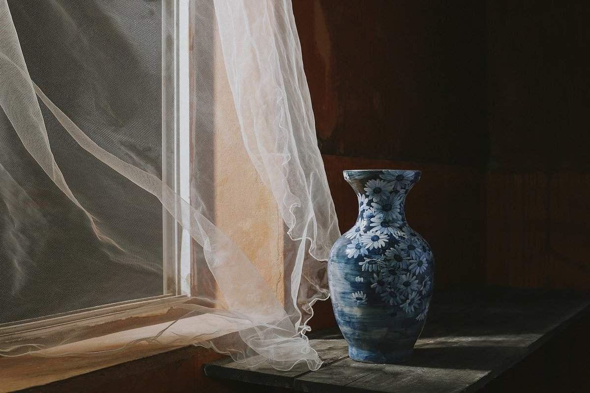 window-ceramic-vase