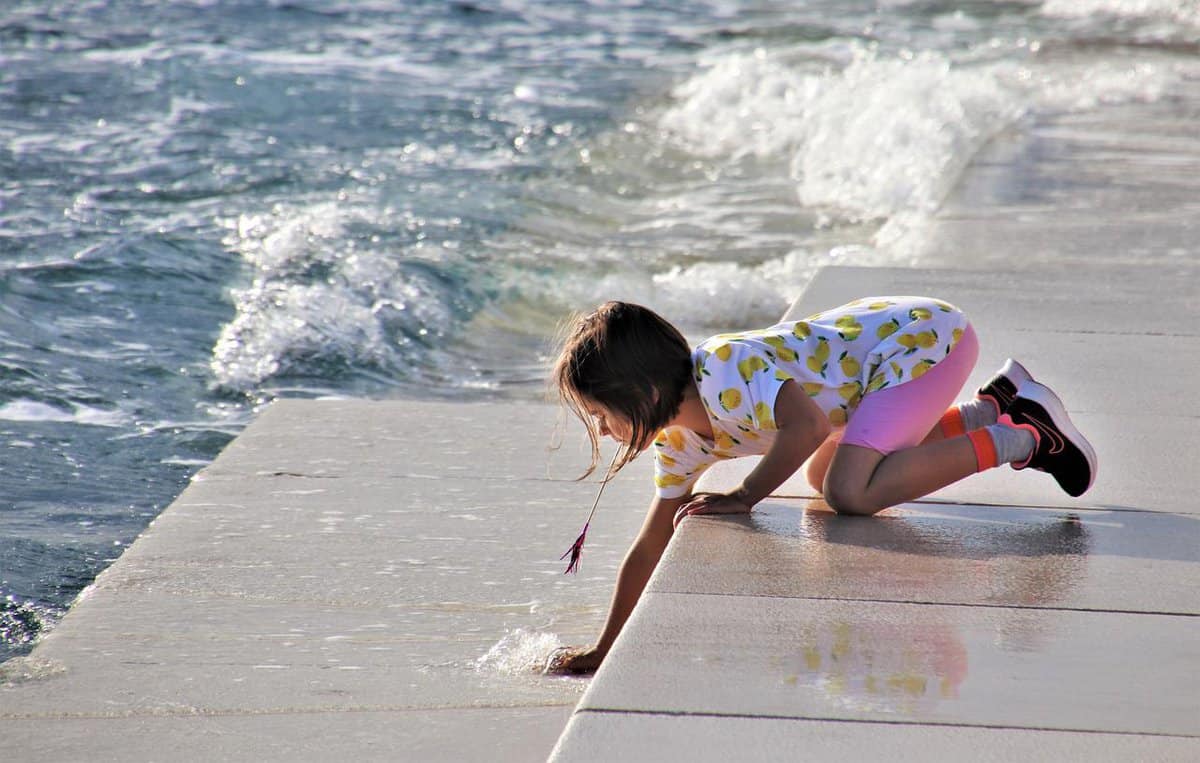 tempo di divertimento in spiaggia