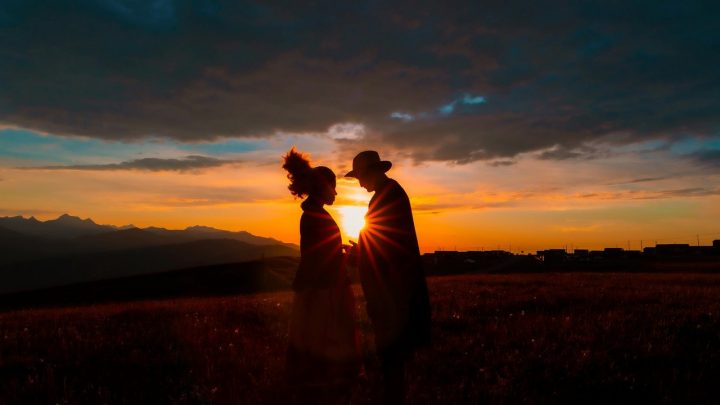 10 Ways to Rekindle the Romance In a Marriage