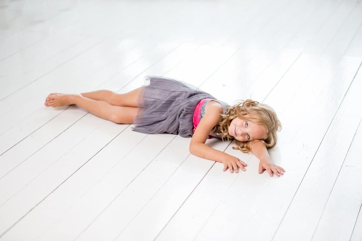 white-marble-floors