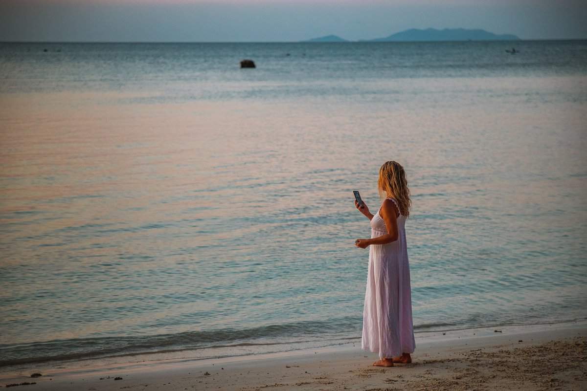 mulher do mar e da praia