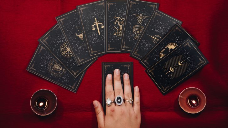 10 Methods of Divination You Can Even Do At Home!