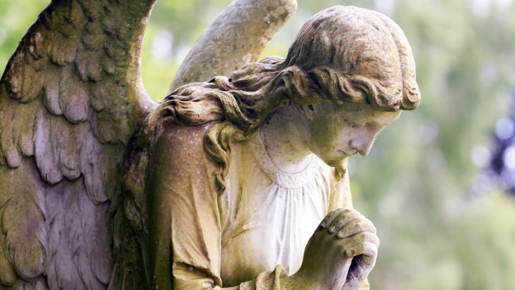 Angelic Whispers: 7 Signs Your Guardian Angel Is Trying To Contact You
