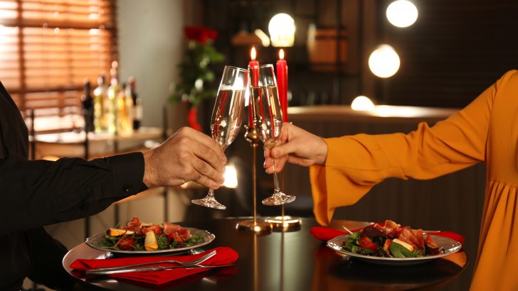 The Perfect First Date for Each Sign, Planned by the Stars
