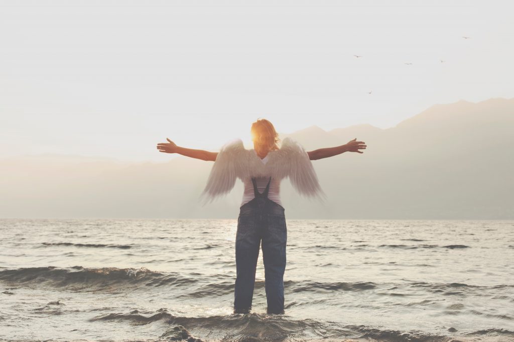 woman-angel-wings