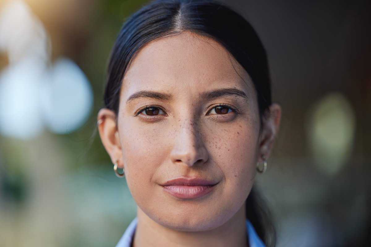 woman-serious-portrait