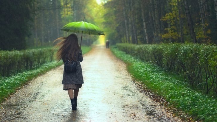 How To Finally Walk Away? 5 Reasons To Move On With Your Life