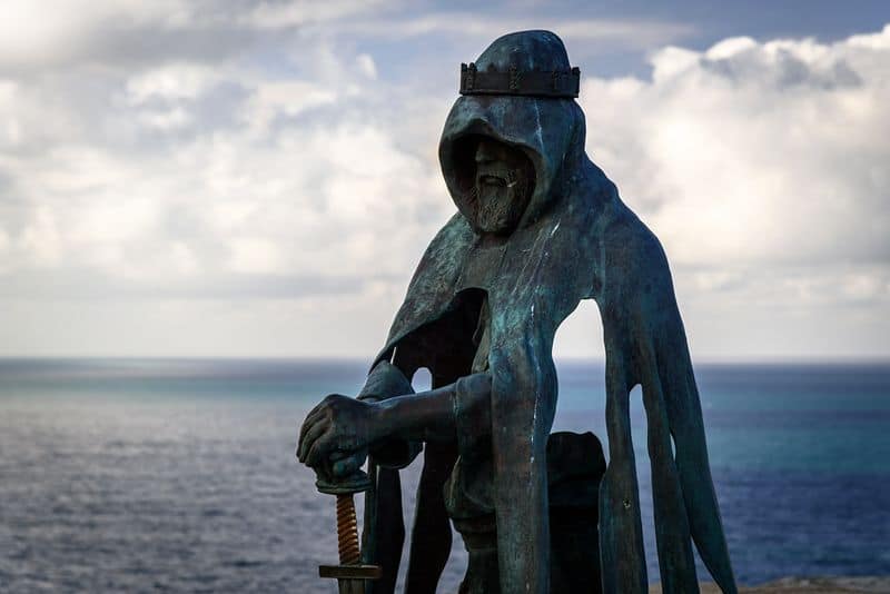 King Arthur: The Warrior Behind the Round Table