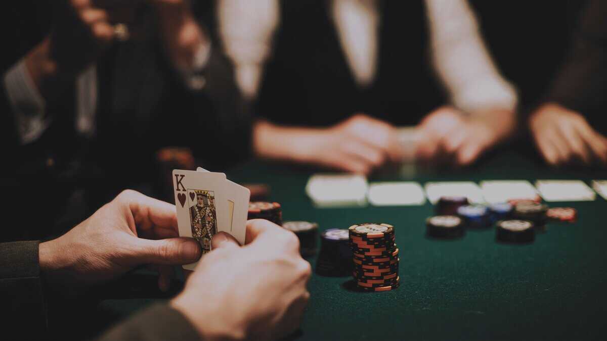 bonus 100 Lucky Club casino