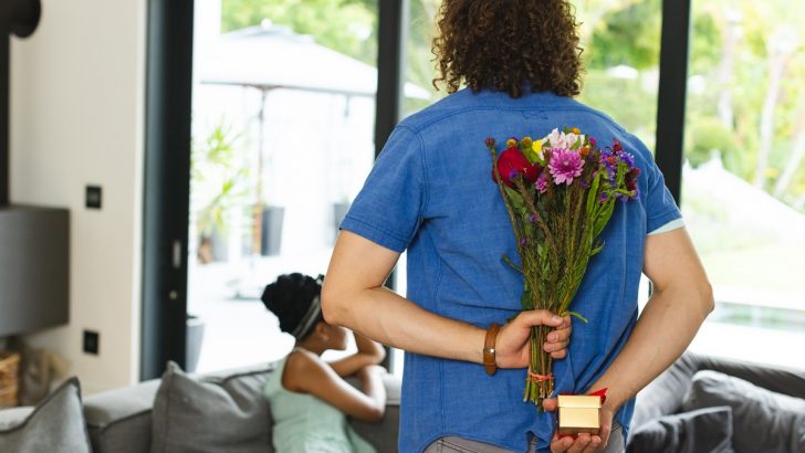 These 5 Zodiac Signs Never Realize That Someone Loves Them!