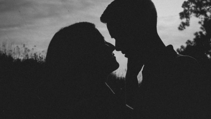 The Best Zodiac Duos for a Chaotic Yet Iconic Love Story