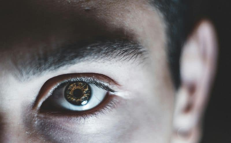 Make Eye Contact That Lingers
