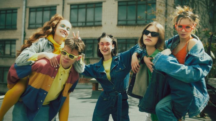 10 Things Gen X Girls Believed About Relationships That Turned Out to Be Completely Untrue
