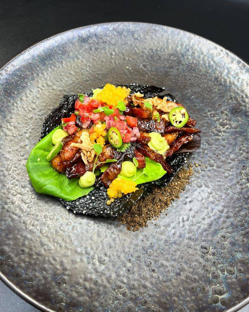 Aquarius: Experimental Molecular Gastronomy Surprise