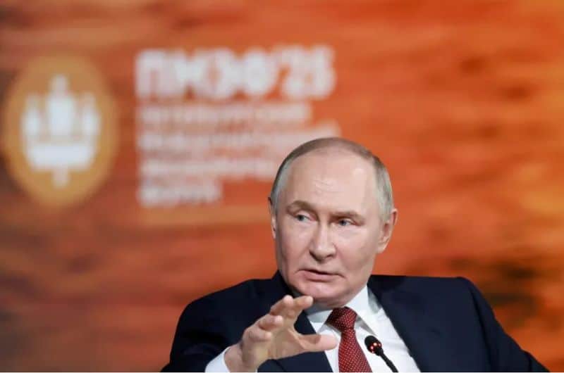 Vladimir Putin's Libra Paradox