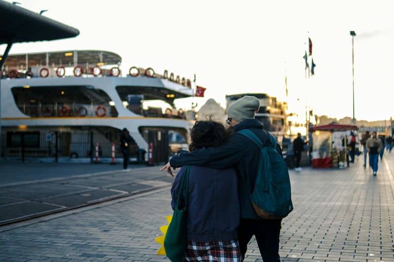 Comparison Brain Uses Past Relationships as Benchmarks
