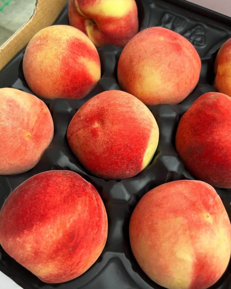 Peach (桃 – táo): Fruit of Immortality