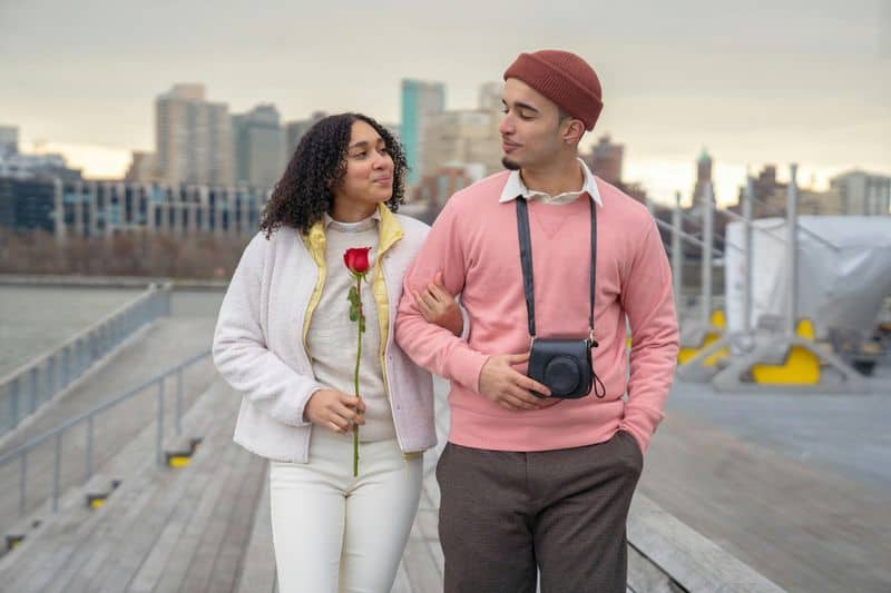 Plan Dates Without Being Asked