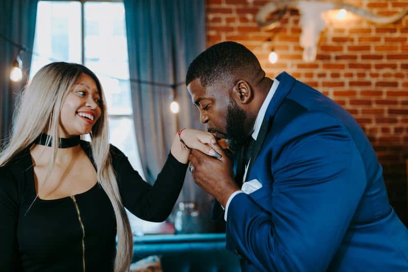 Your Date Night Gets Crashed By A Third Wheel Named Mom