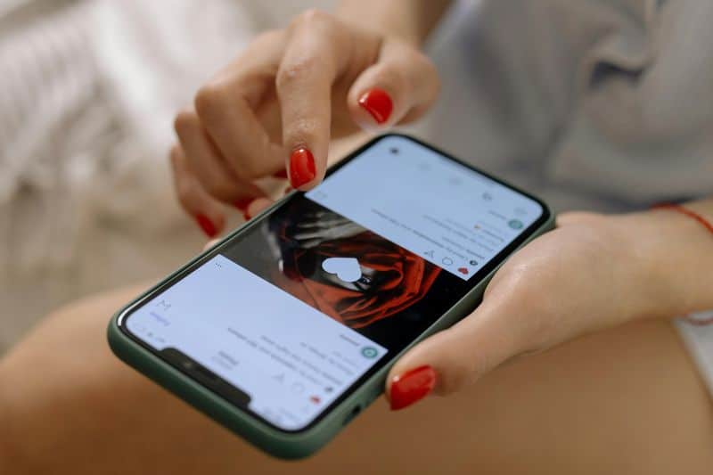 Excessive Social Media Scrolling