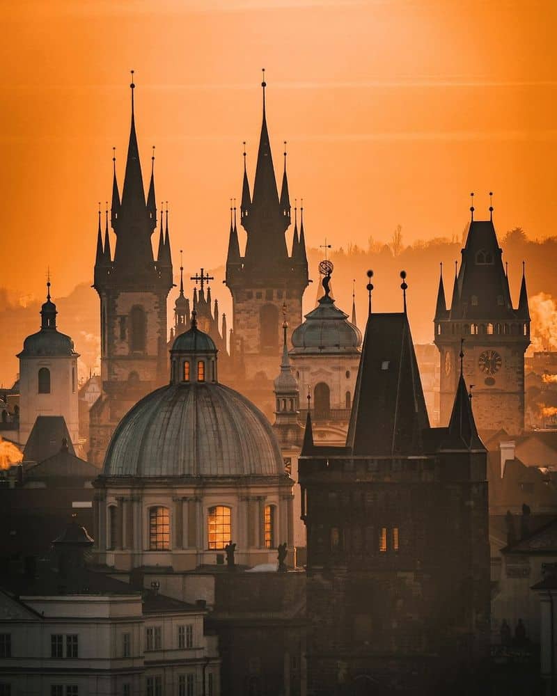 Capricorn: Prague's Timeless Ambition