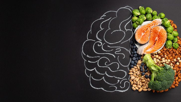 10 Foods to Eat If You Want to Lift Your Mood