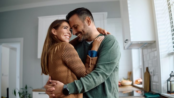 Therapists Say There Are 5 Stages In a Relationship, Here’s How to Navigate Them