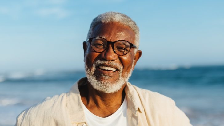 10 Reasons Why Older Men Often Choose to Stay Single