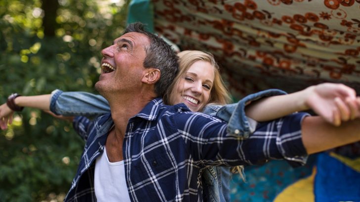 10 Important Dos and Don’ts of Dating Older Men