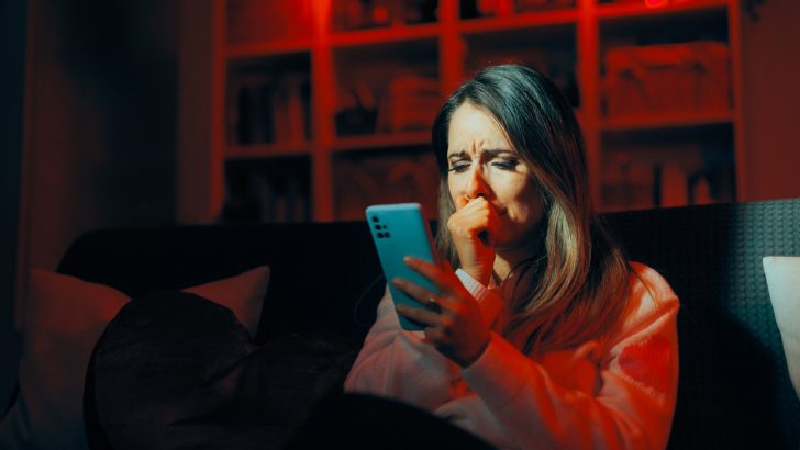 Zodiac Signs Ranked by How Likely They Are to Text Their Ex After One Drink