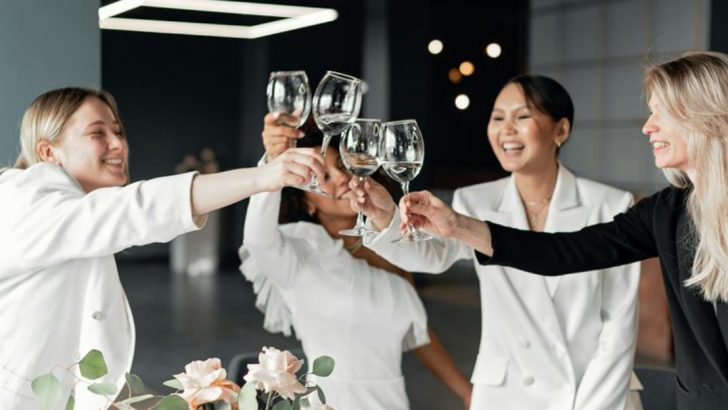 10 Reasons Why You Lose Friends as You Get Older and Why It’s Okay