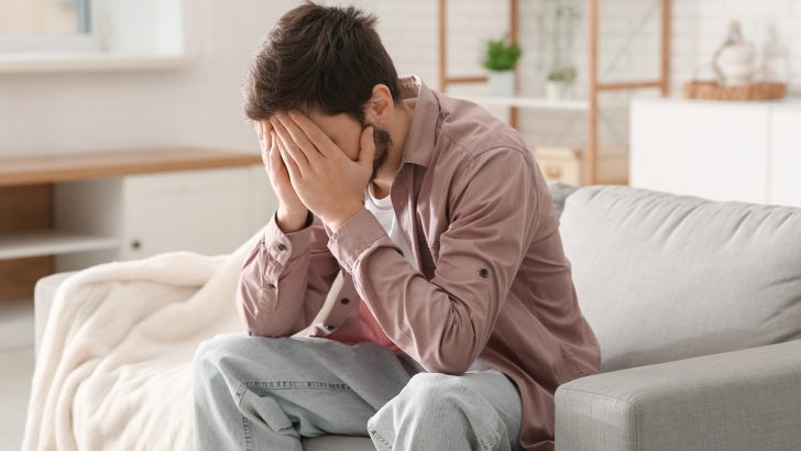 10 Signs Your Relationship Is Emotionally Draining You